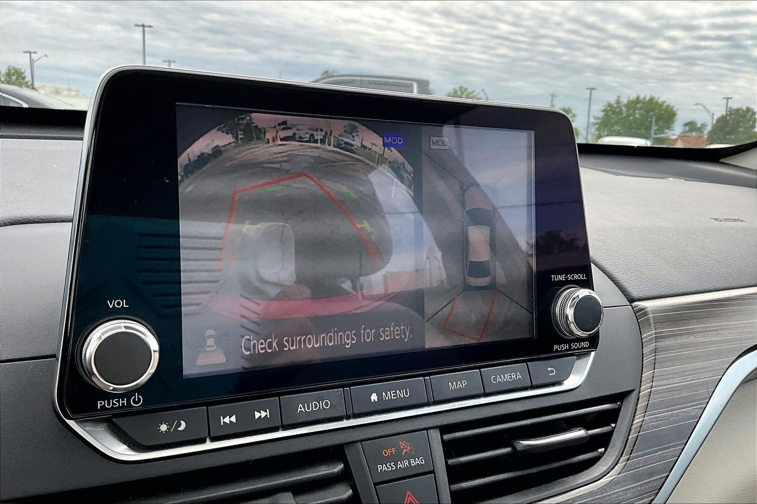 Used 2019 Nissan Altima 2.0 Edition One FWD image 30