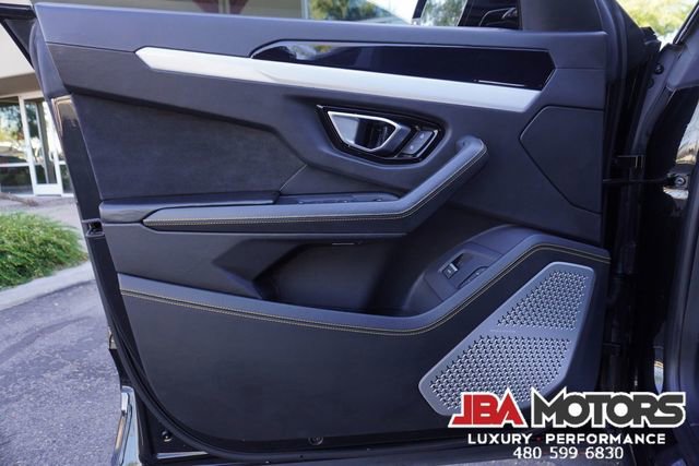 Used 2019 Lamborghini Urus image 81
