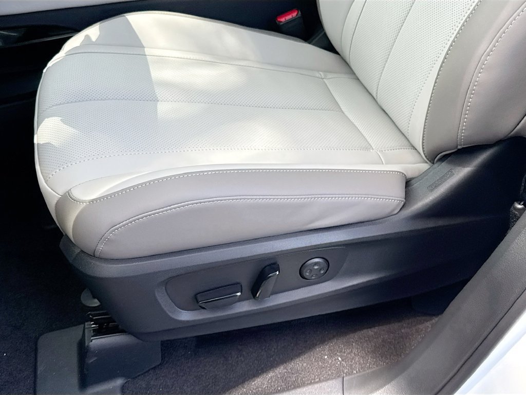 New 2027 INFINITI QX60 Luxe w/ Cargo Package FWD image 20