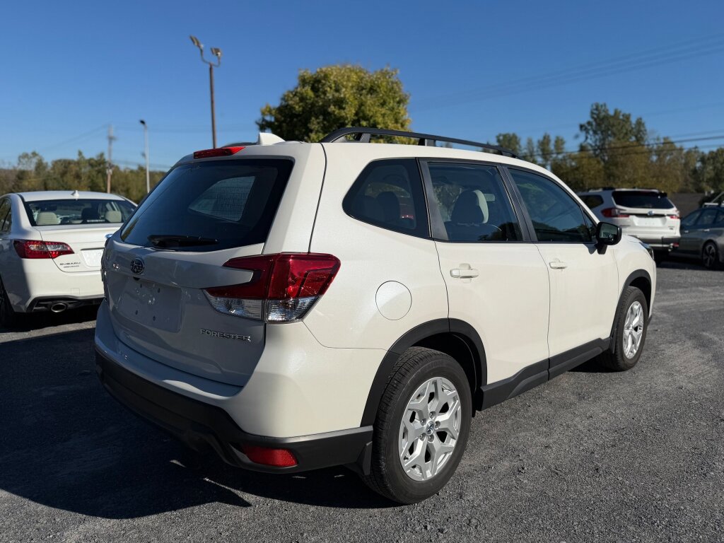 Certified 2022 Subaru Forester image 7