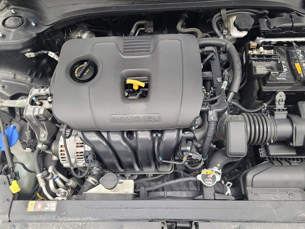 Used 2023 Kia Forte LX image 30