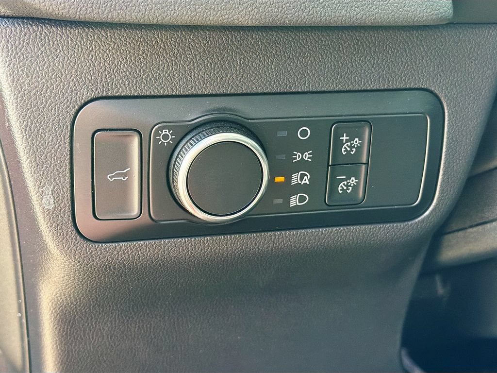 Used 2024 Ford Escape Active AWD/4WD image 10