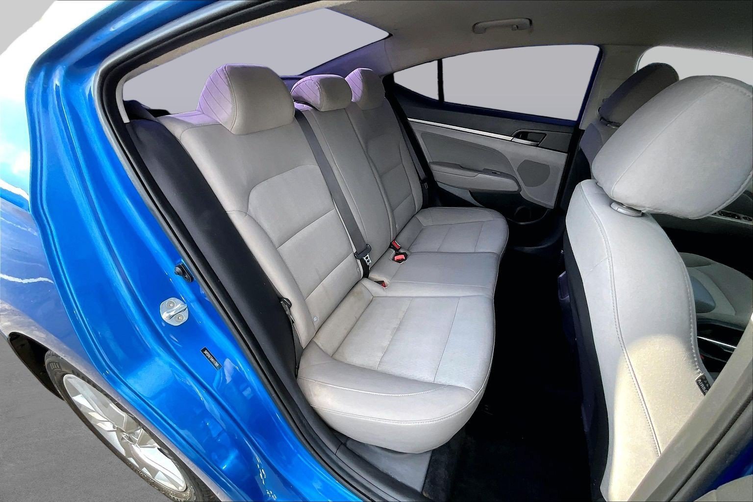 Used 2017 Hyundai Elantra SE FWD image 26