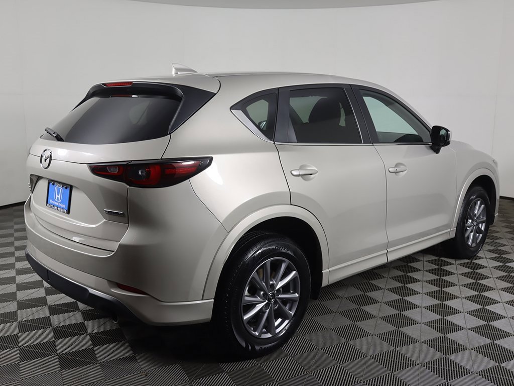 Used 2024 MAZDA CX-5 AWD 2.5 S w/ Select Package image 10