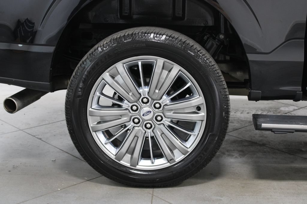 Used 2024 Ford F150 Platinum w/ Equipment Group 703A Plus AWD/4WD image 16