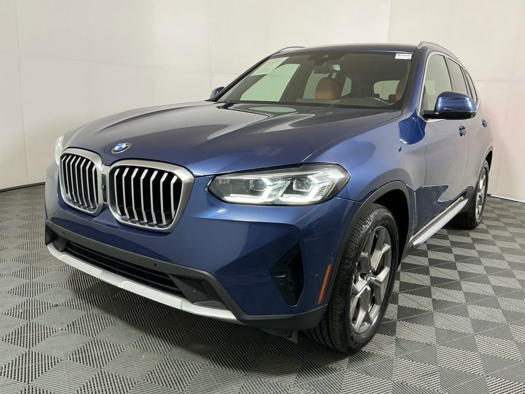 Certified 2023 BMW X3 xDrive30i image 2