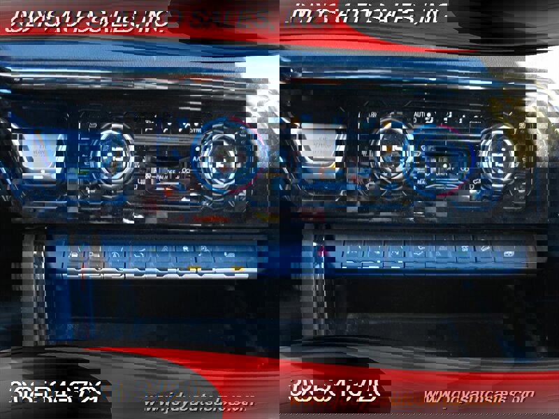 Used 2022 GMC Sierra 1500 AT4 w/ AT4 Premium Package image 18