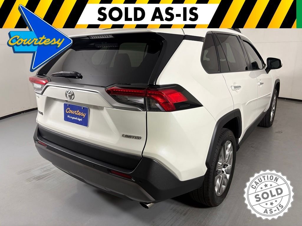 Used 2021 Toyota RAV4 Limited FWD image 8