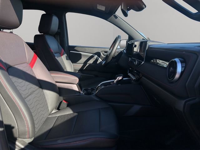 Used 2023 Chevrolet Colorado Z71 w/ Z71 Convenience Package 2 image 22