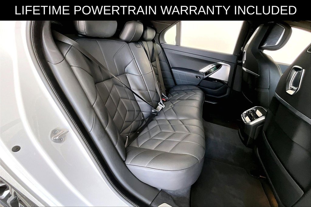 Used 2026 BMW 740i RWD image 35