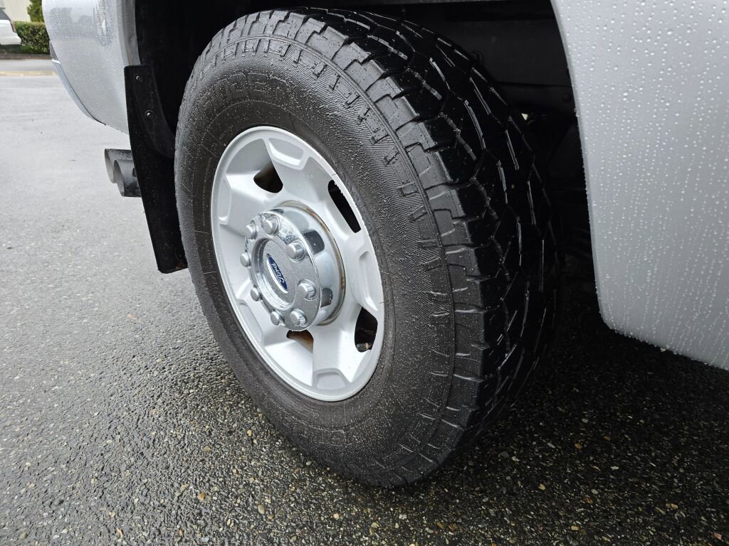 Used 2011 Ford F250 XLT w/ XLT Interior Pkg image 15