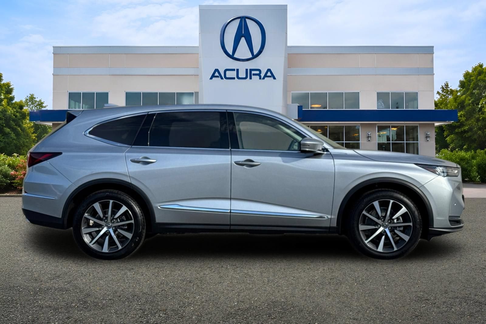 New 2026 Acura MDX w/ Technology Package AWD/4WD image 2