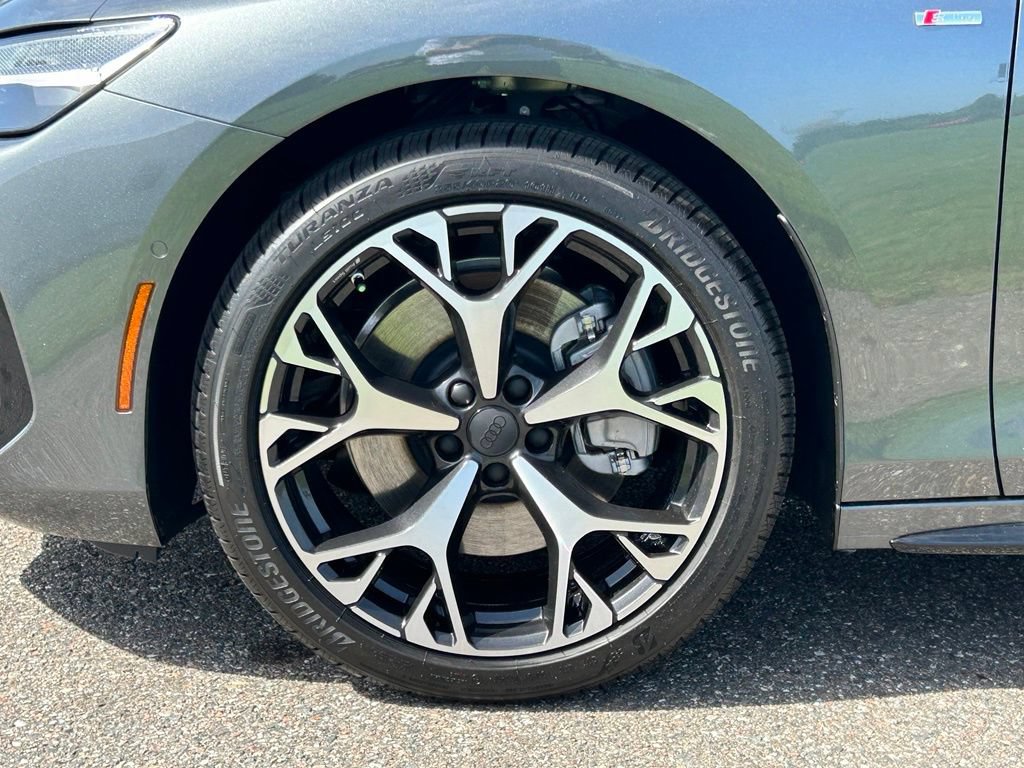 New 2026 Audi A6 Premium Plus AWD/4WD image 39