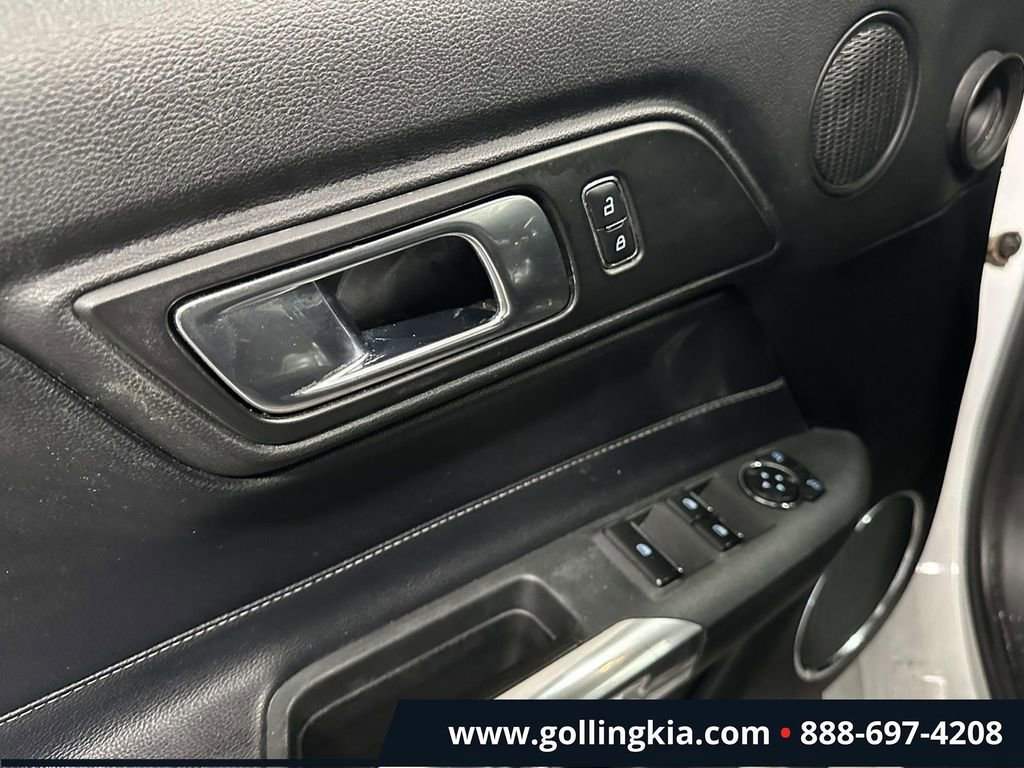 Used 2021 Ford Mustang Premium image 11