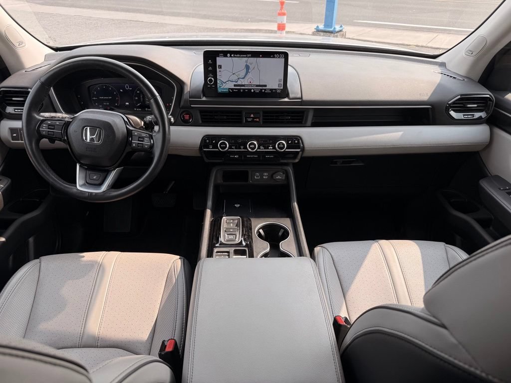 Used 2023 Honda Pilot Elite image 14