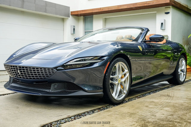 Used 2026 Ferrari Roma Spider RWD image 14