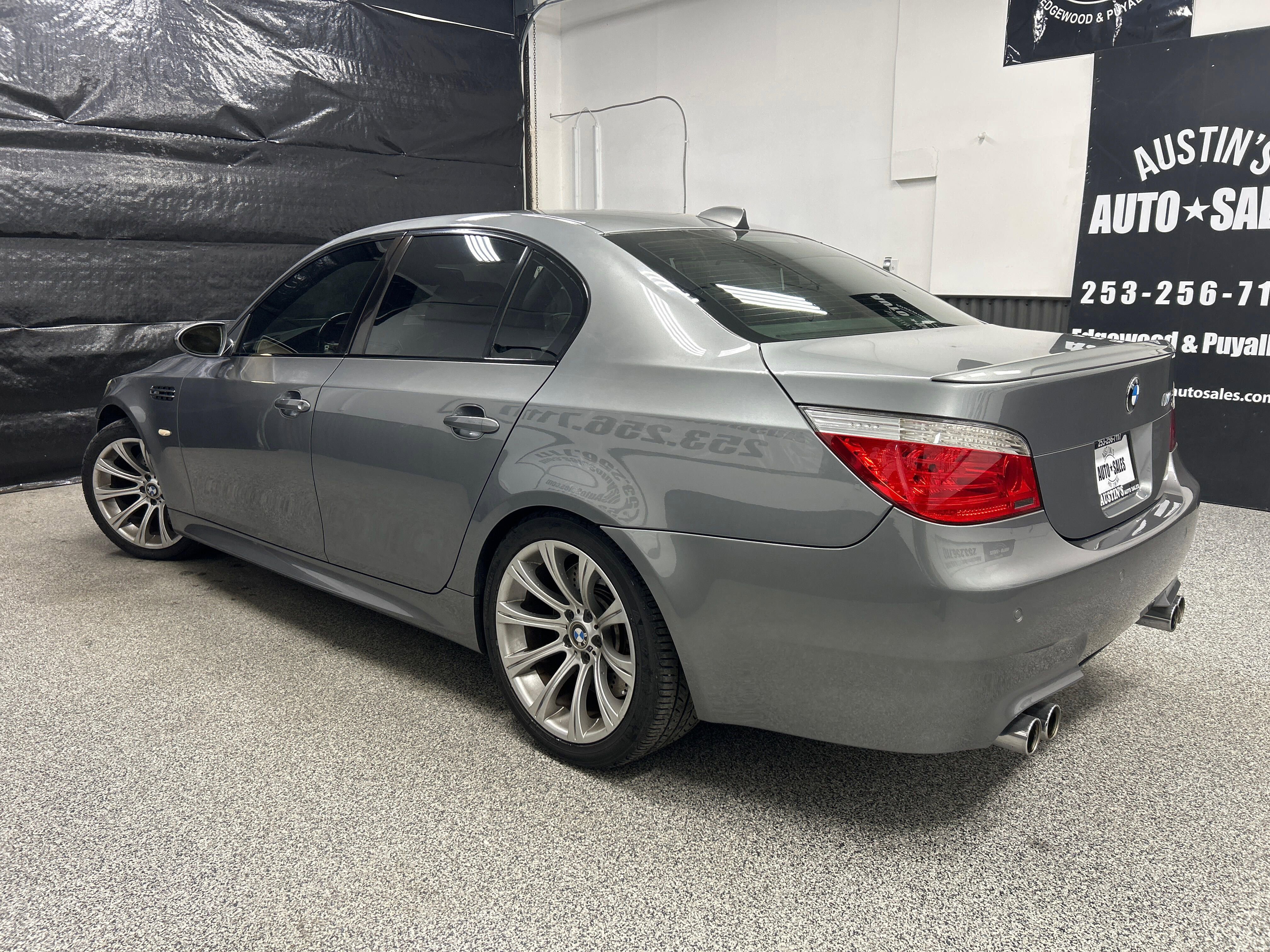 Used 2008 BMW M5 RWD image 4