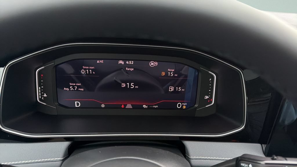 New 2026 Volkswagen Jetta SEL FWD image 32