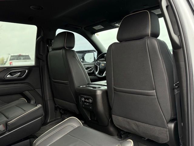 Used 2024 Chevrolet Tahoe Premier AWD/4WD image 20