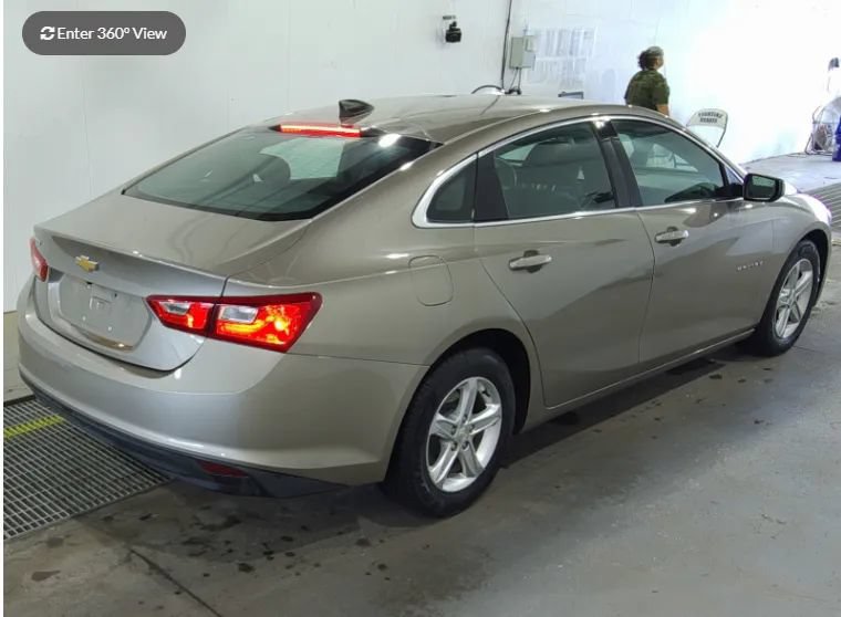 Used 2024 Chevrolet Malibu LS FWD image 2