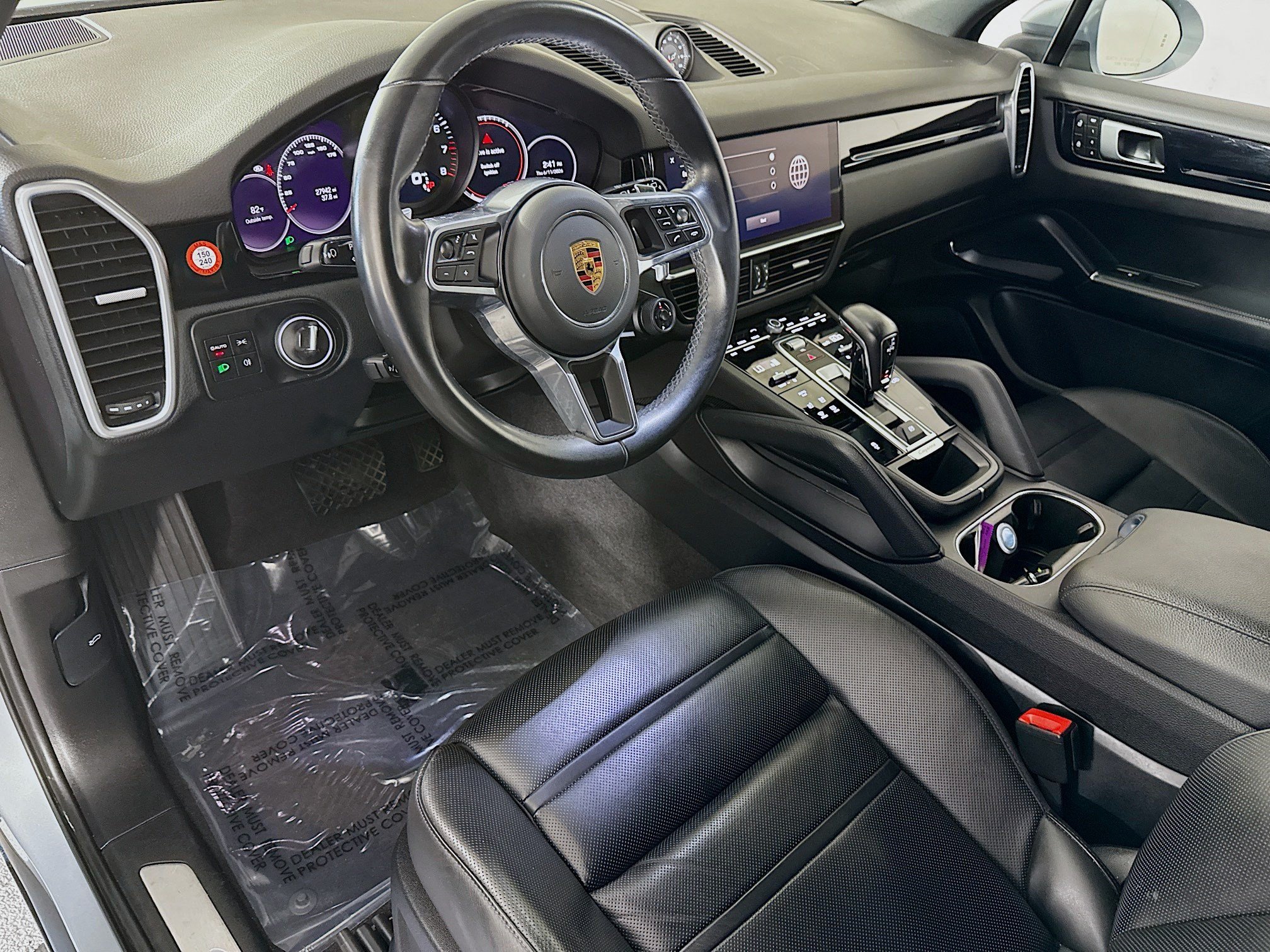 Used 2023 Porsche Cayenne Platinum Edition AWD/4WD image 22