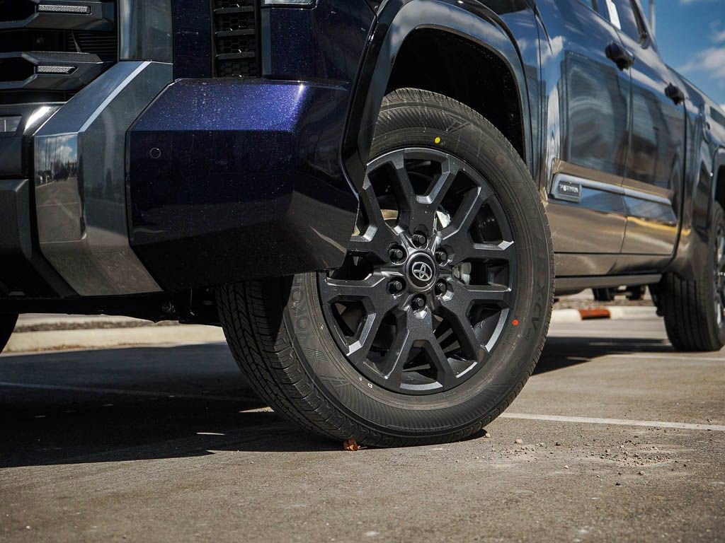 New 2026 Toyota Tundra Platinum image 6