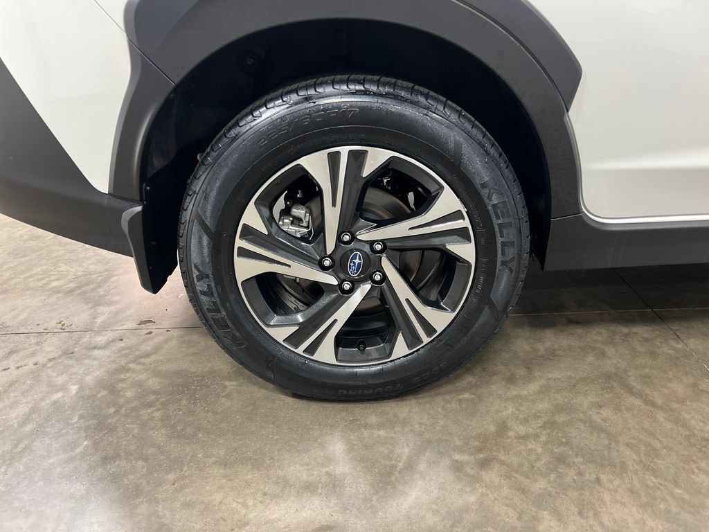 Used 2024 Subaru Crosstrek 2.0i Premium AWD/4WD image 11