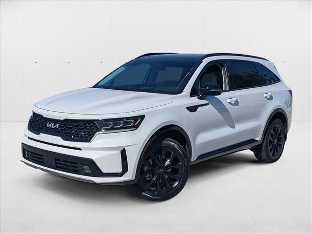 Used 2023 Kia Sorento SX