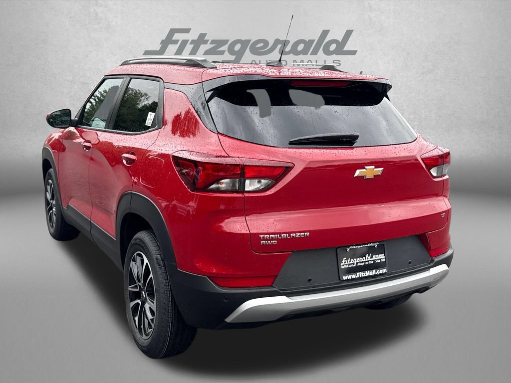 New 2026 Chevrolet TrailBlazer LT w/ LT Cold Weather Package AWD/4WD image 7