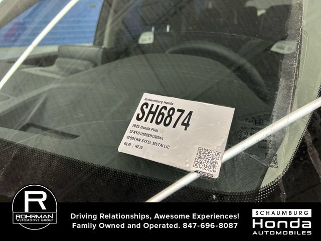 Used 2025 Honda Pilot Elite image 35