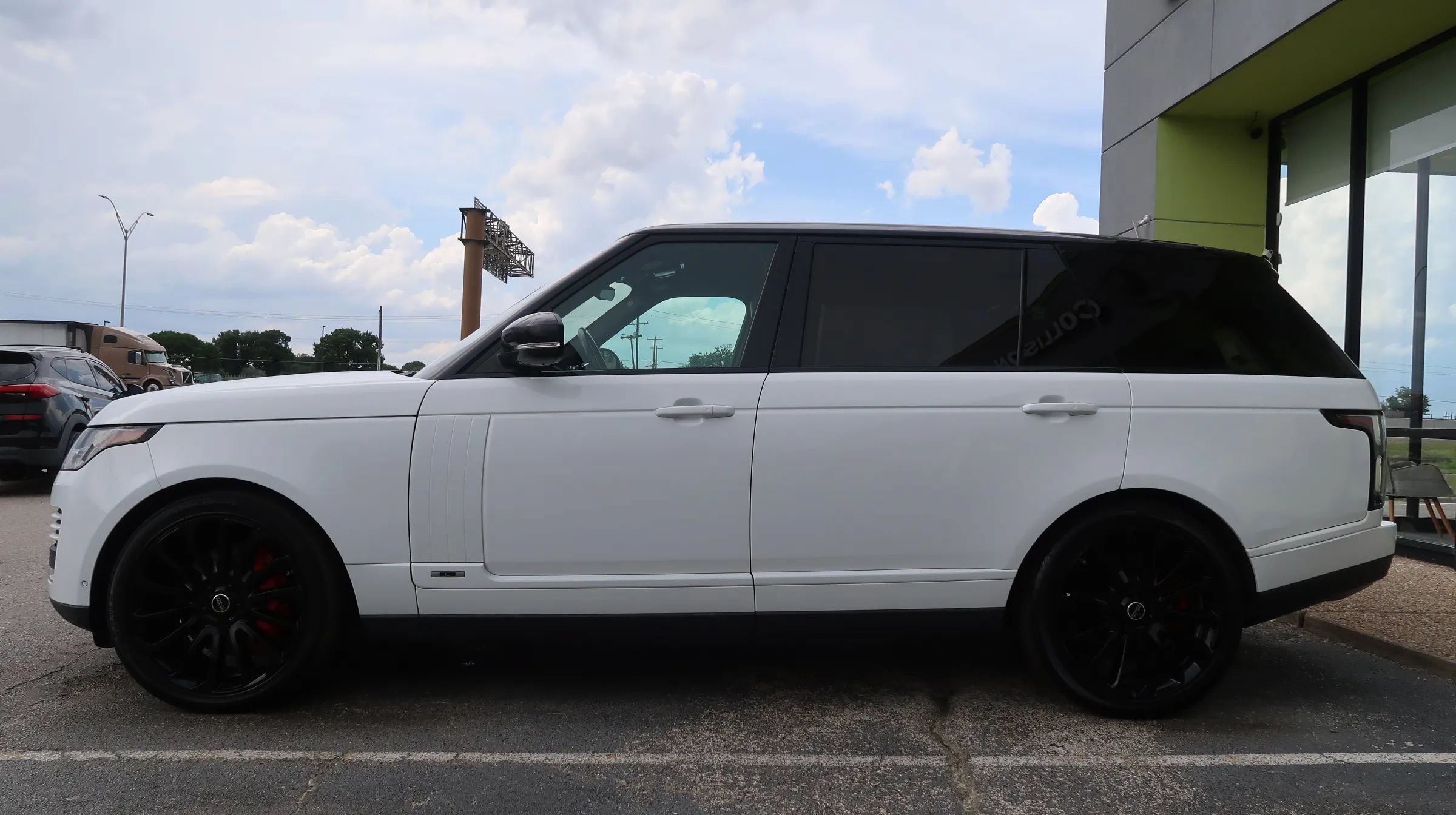 Used 2018 Land Rover Range Rover Long Wheelbase Supercharged AWD/4WD image 7
