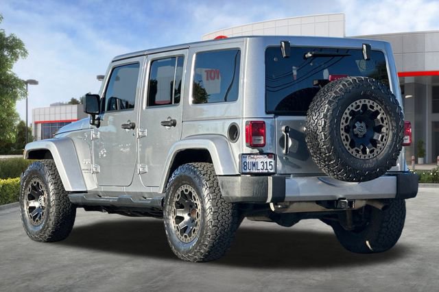 Used 2017 Jeep Wrangler Unlimited Sahara w/ Connectivity Group image 6