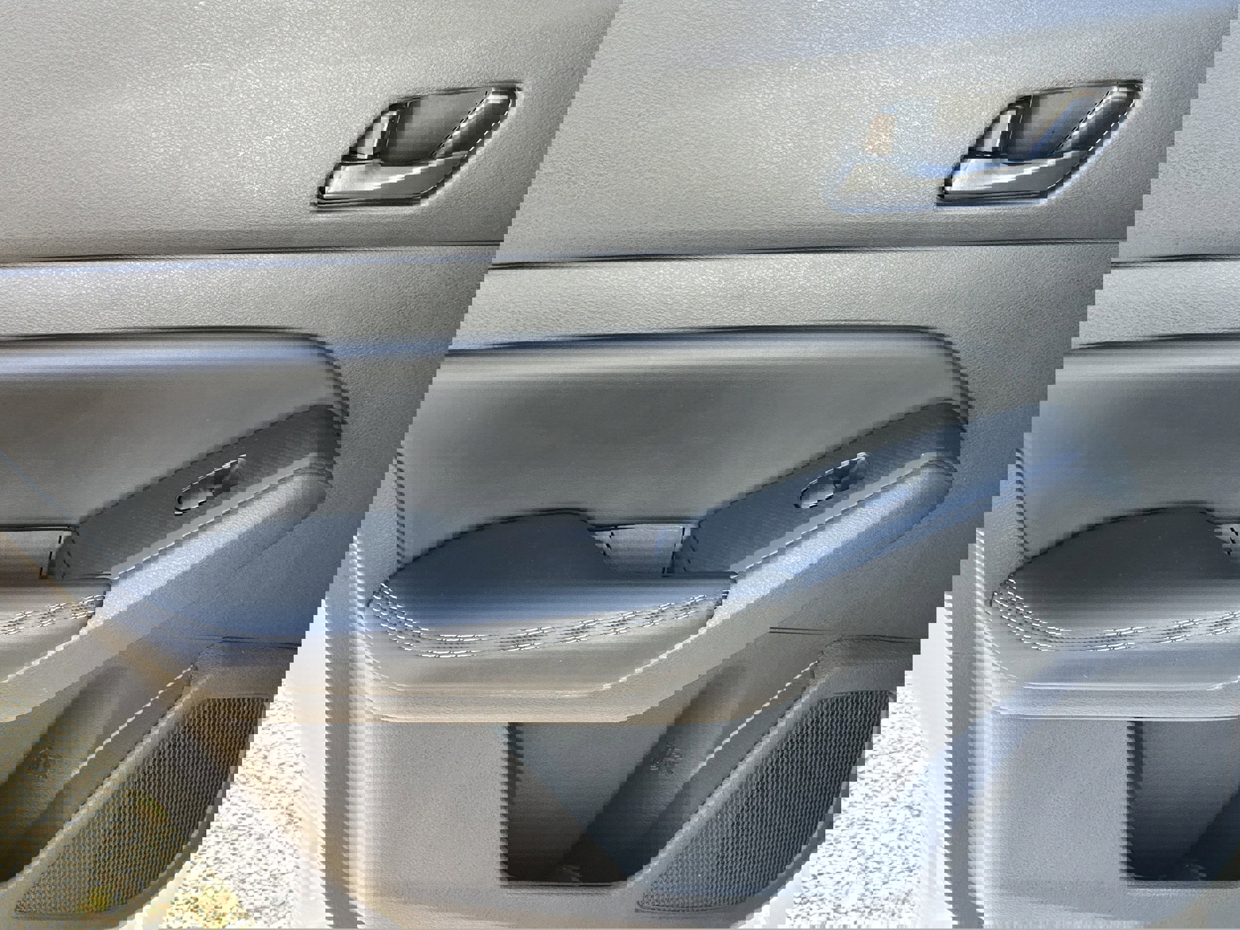 Used 2025 Nissan Altima 2.5 SV image 21