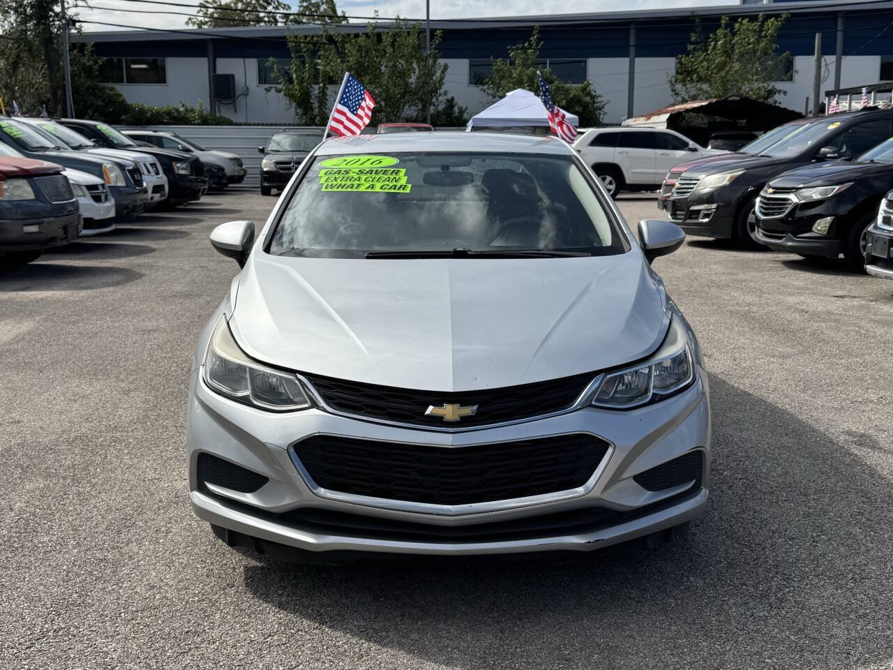 Used 2016 Chevrolet Cruze L FWD image 3