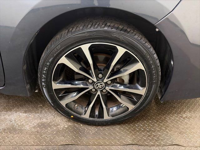 Used 2018 Toyota Corolla SE image 35