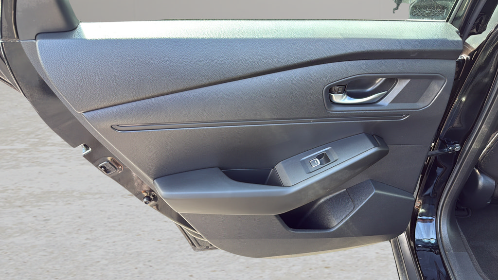 Used 2023 Honda Accord LX image 13