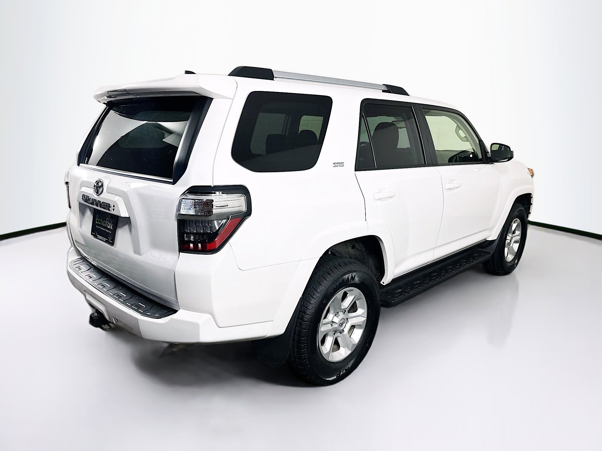 Used 2024 Toyota 4Runner SR5 image 9