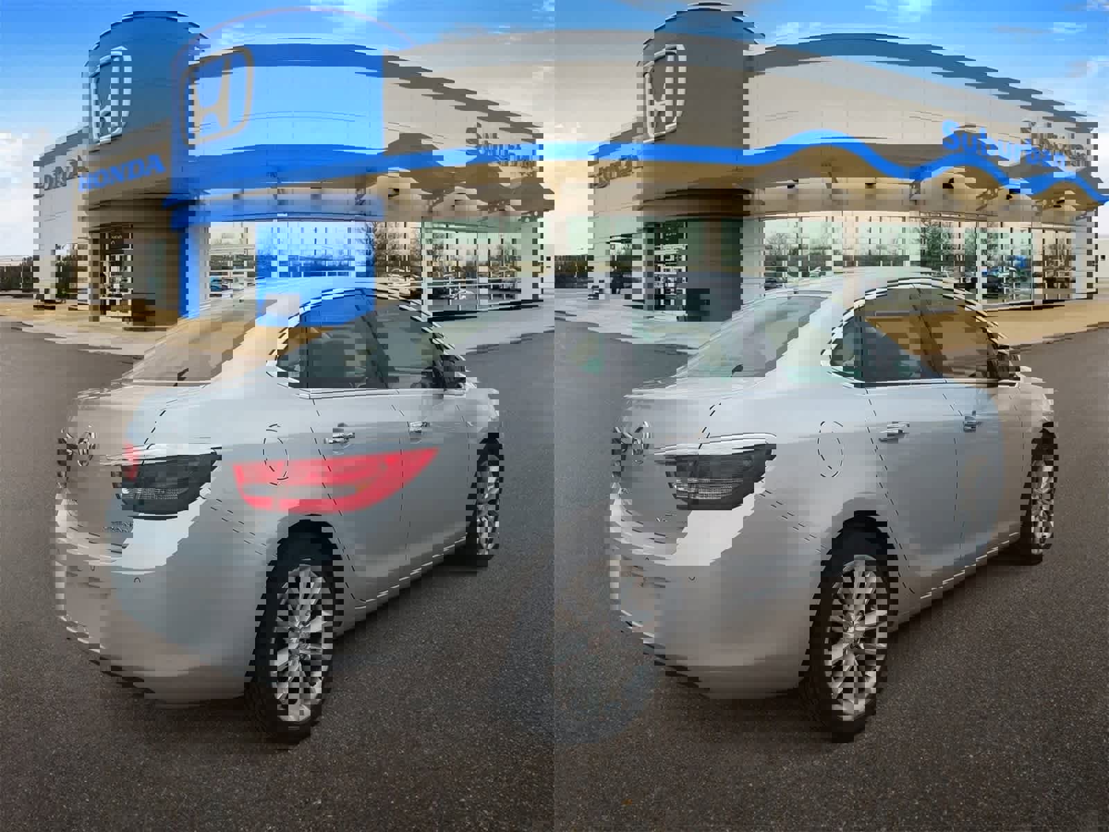 Used 2013 Buick Verano Leather image 8