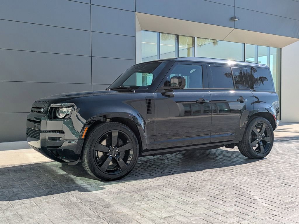 New 2026 Land Rover Defender 110 X-Dynamic SE