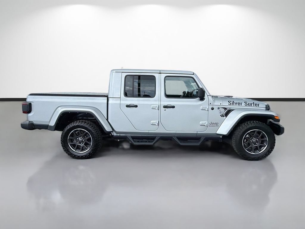 Used 2022 Jeep Gladiator Overland w/ Popular Equipment Package AWD/4WD image 2