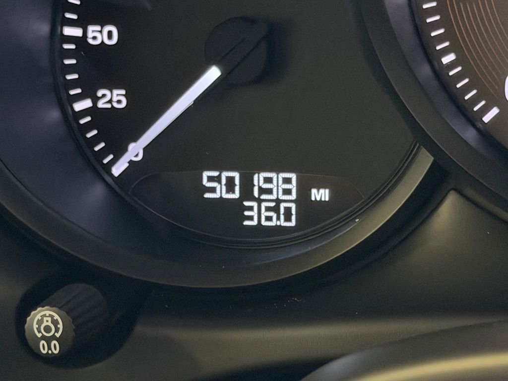 Certified 2024 Porsche Macan S AWD/4WD image 22