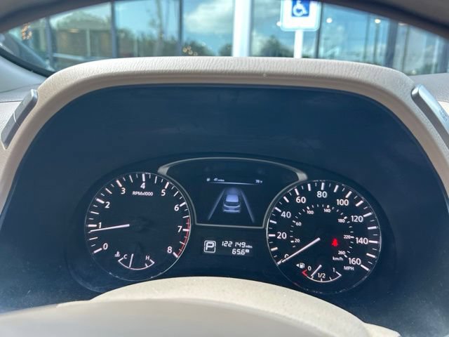 Used 2014 Nissan Pathfinder S FWD image 23
