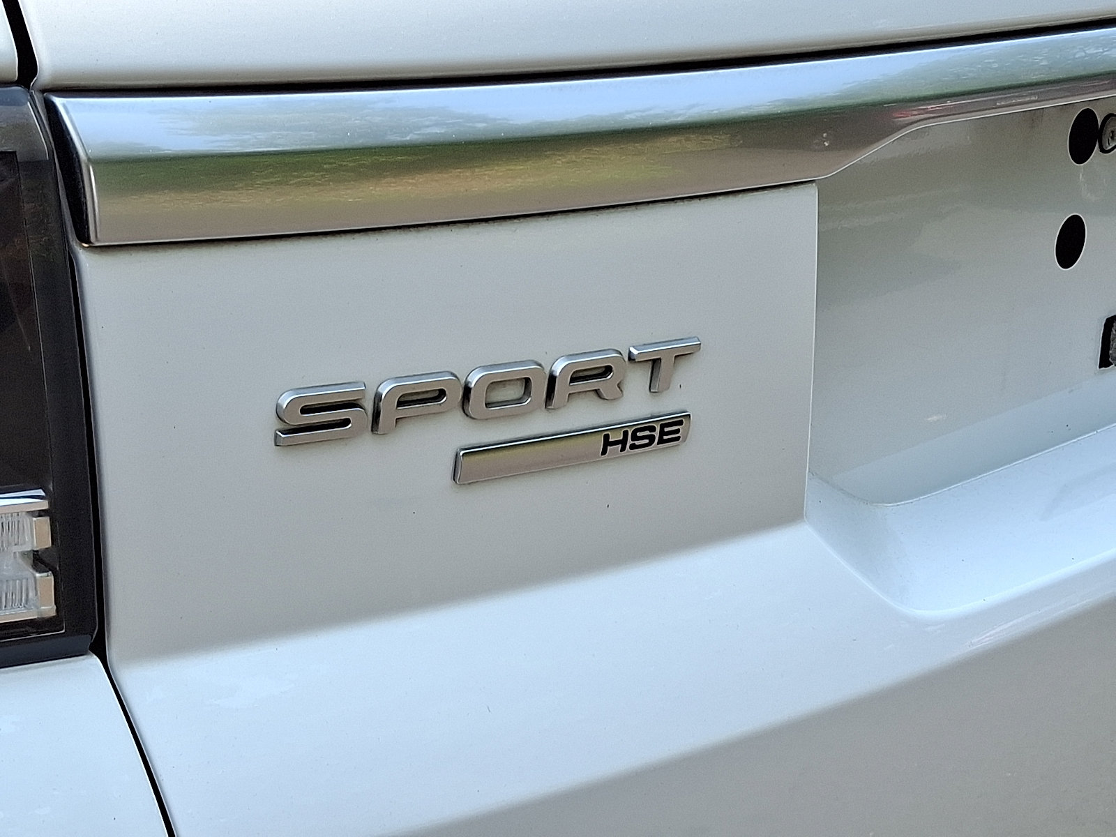 Used 2016 Land Rover Range Rover Sport HSE AWD/4WD image 30