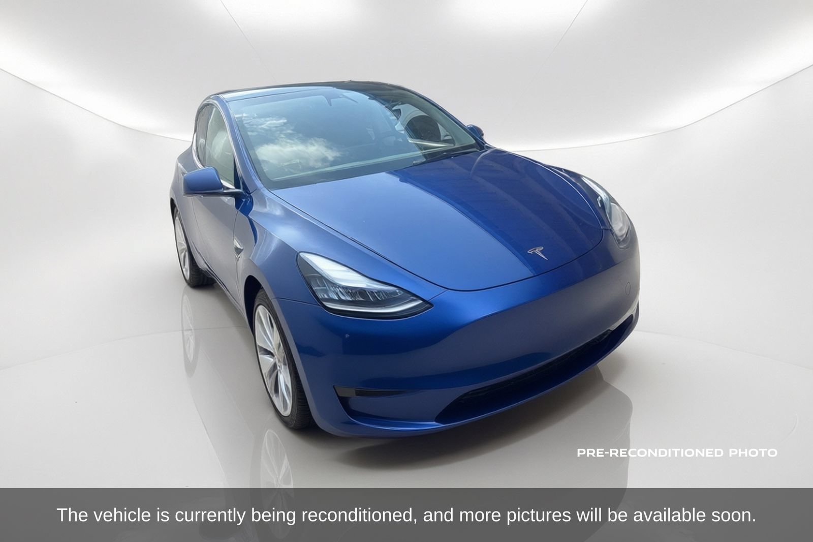 Used 2021 Tesla Model Y Long Range AWD/4WD image 3