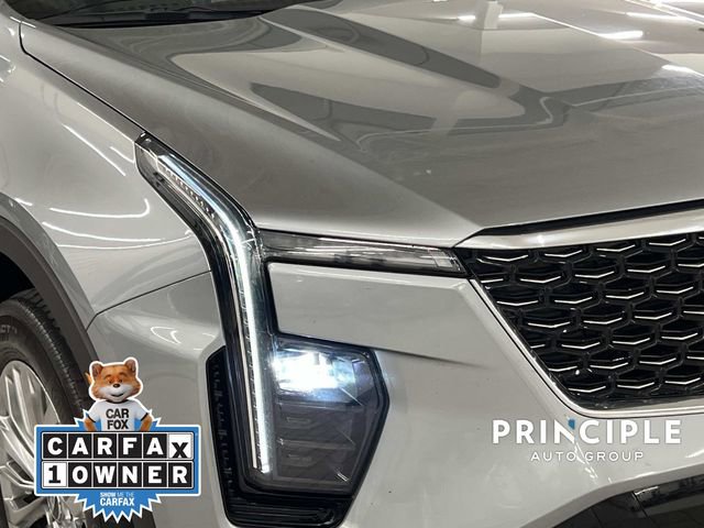 Used 2024 Cadillac XT4 Premium Luxury image 9