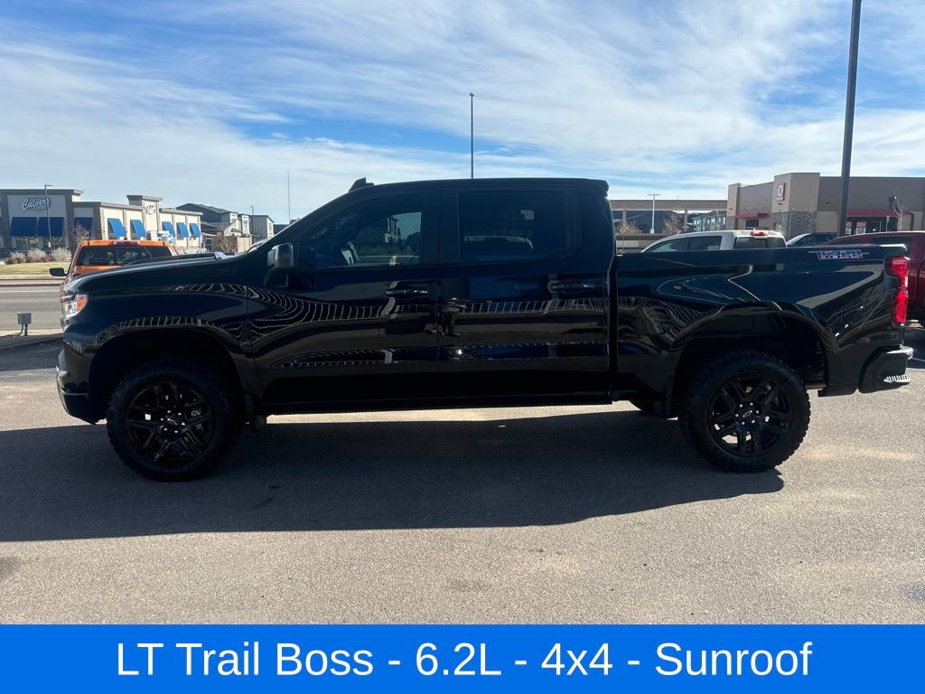 Used 2024 Chevrolet Silverado 1500 LT Trail Boss w/ Convenience Package II image 2