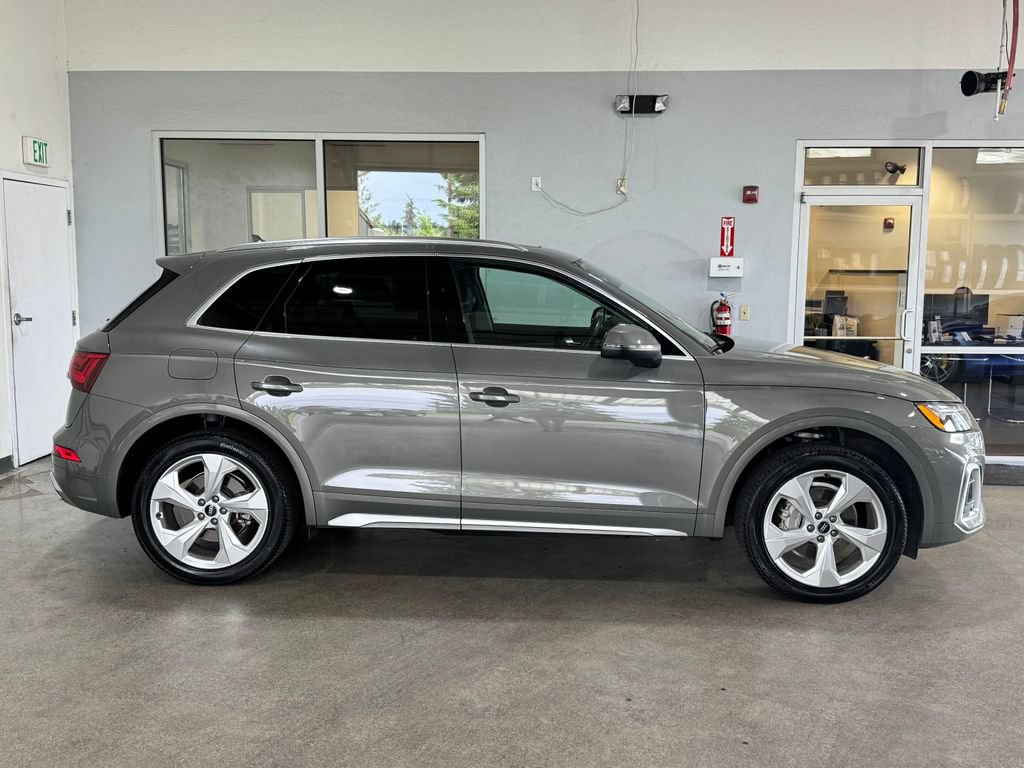 Used 2023 Audi Q5 2.0T Premium Plus AWD/4WD image 4