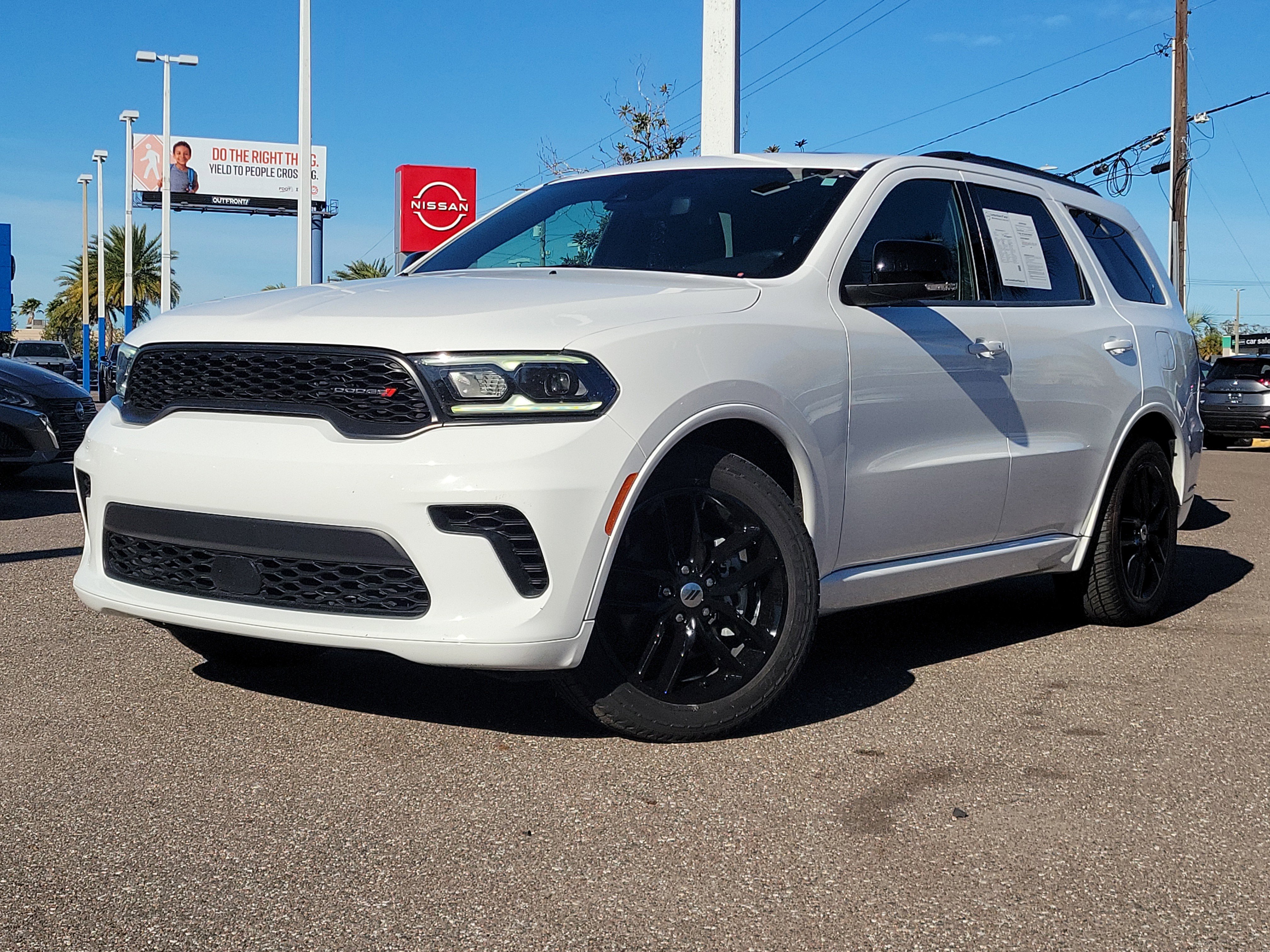 Used 2024 Dodge Durango GT image 1