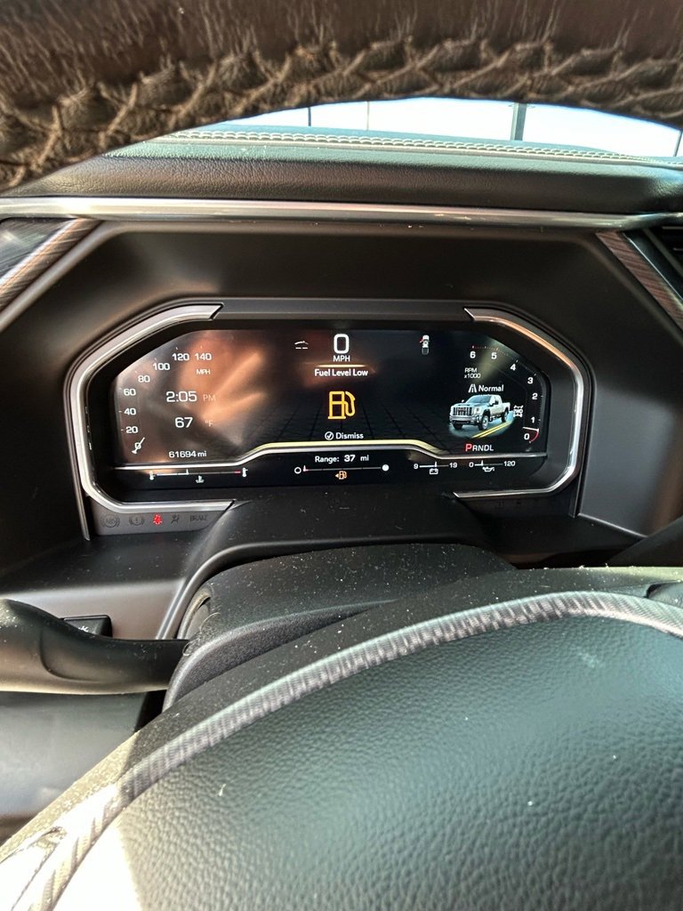 Used 2024 GMC Sierra 2500 Denali Ultimate image 9