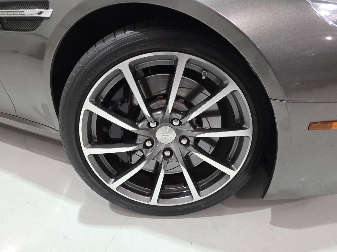 Used 2015 Aston Martin Rapide S image 24